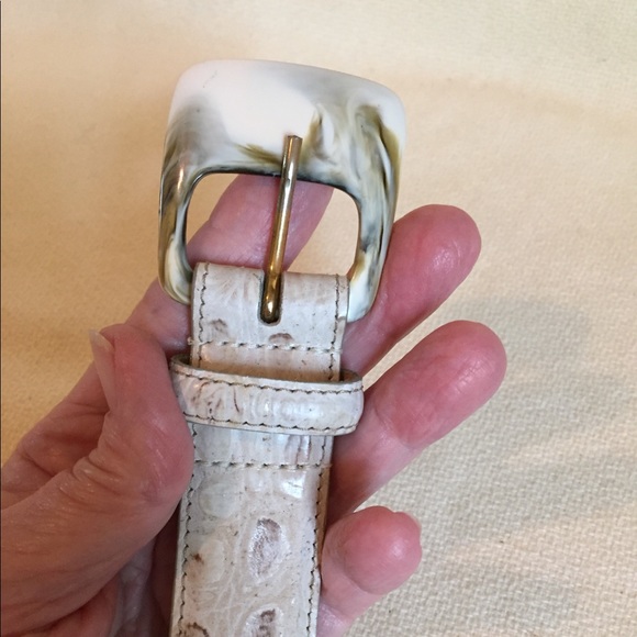 Carlisle Lizard Embossed Leather Belt - Picture 3 of 6